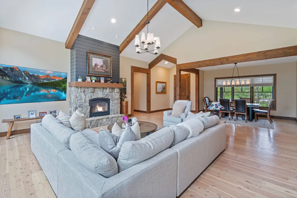 3010 River Lakes Drive Whitefish MT 59937