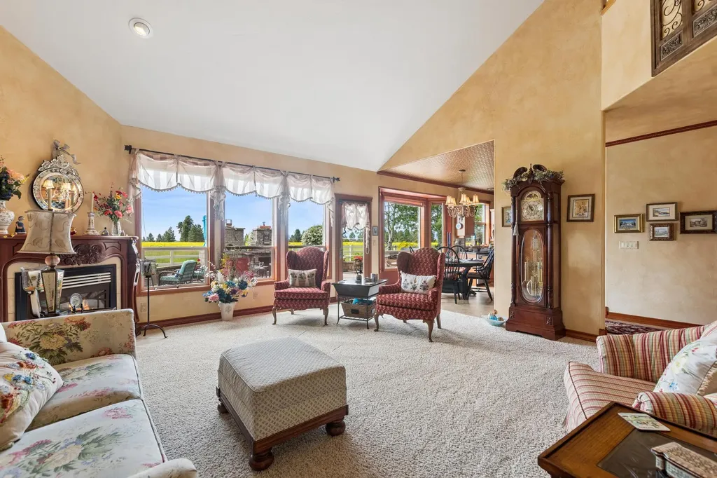 309 Cardinal Lane Kalispell MT 59901