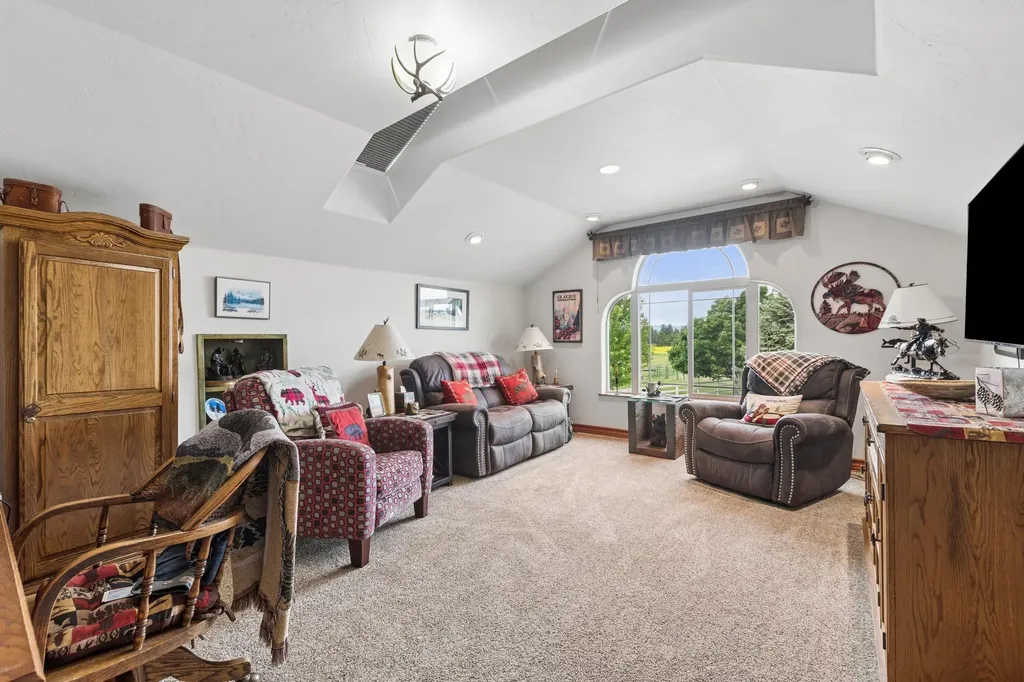 309 Cardinal Lane Kalispell MT 59901