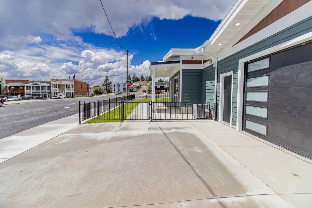 271 W Gold Street Butte MT 59701