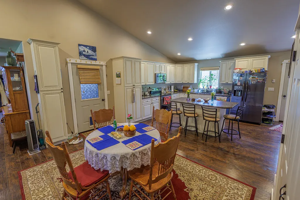 515 2nd Avenue SE Ronan MT 59864