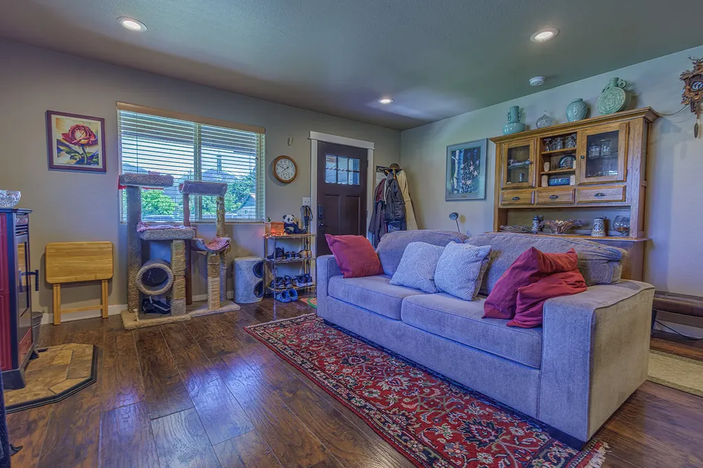 515 2nd Avenue SE Ronan MT 59864