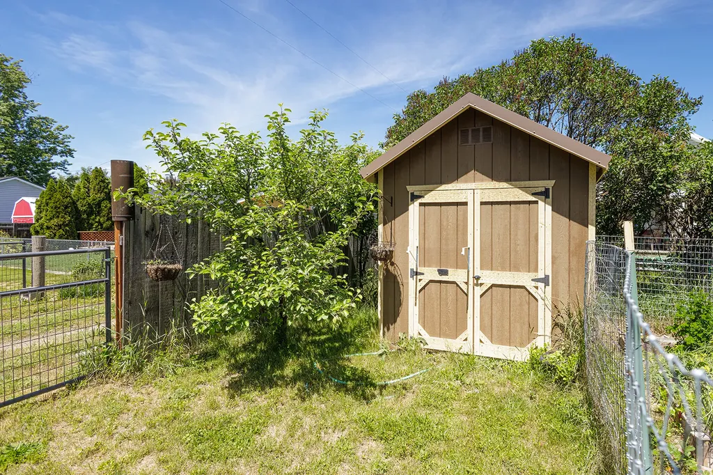 515 2nd Avenue SE Ronan MT 59864