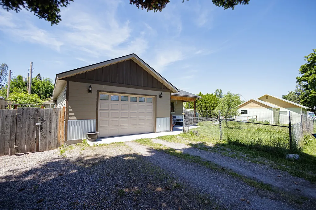 515 2nd Avenue SE Ronan MT 59864
