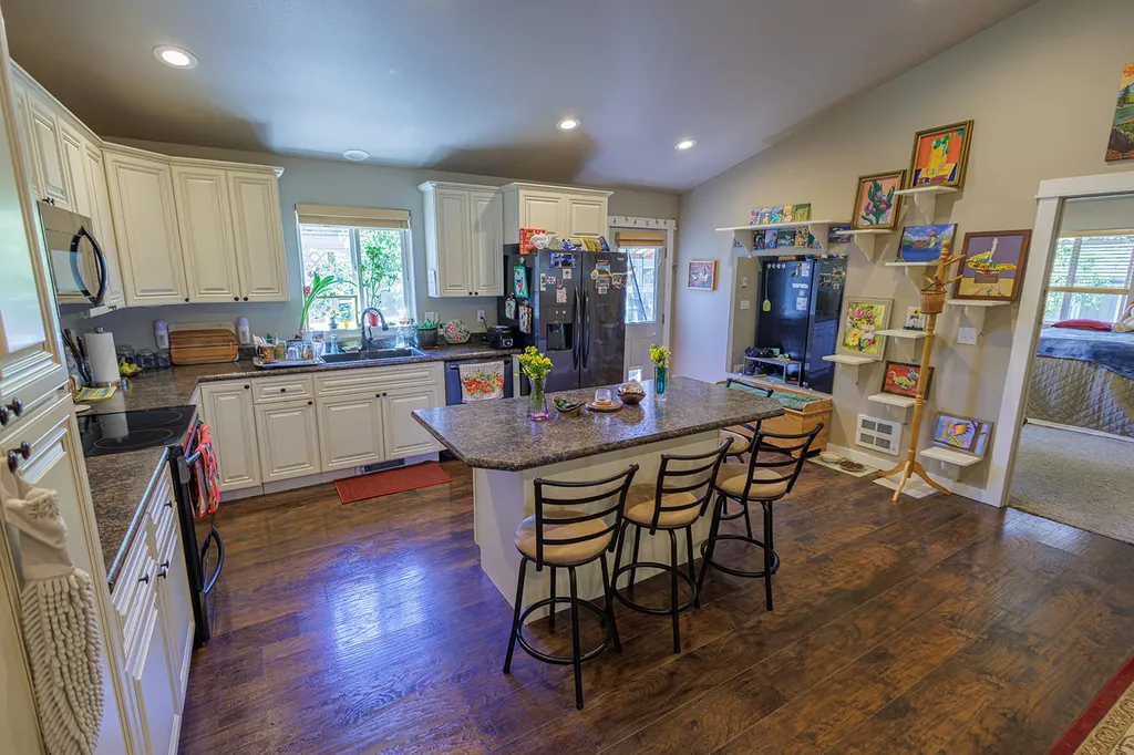 515 2nd Avenue SE Ronan MT 59864