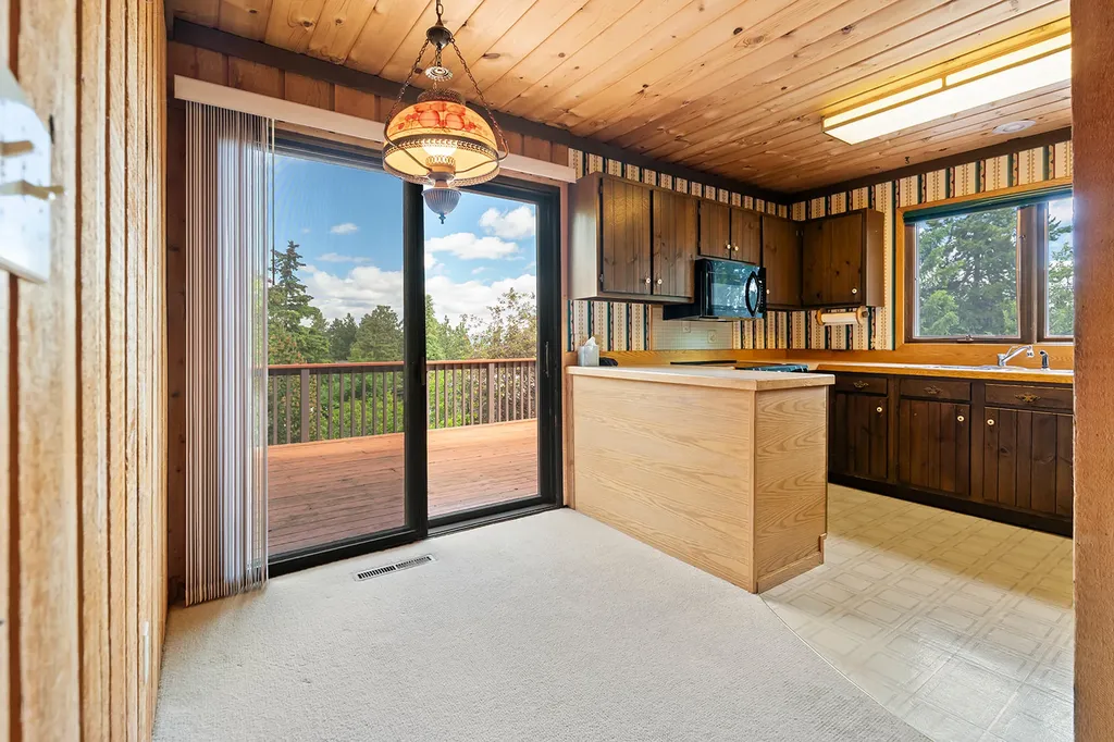 622 S Sanders Street Helena MT 59601