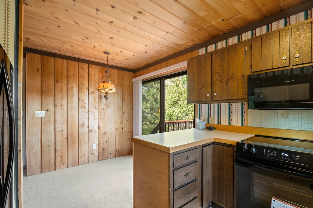 622 S Sanders Street Helena MT 59601