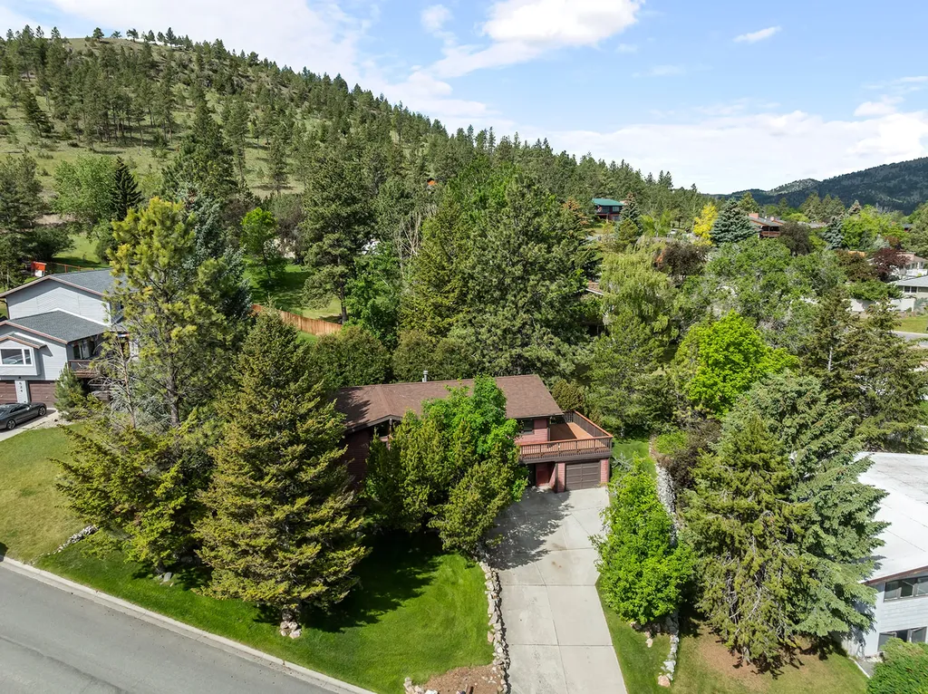 622 S Sanders Street Helena MT 59601