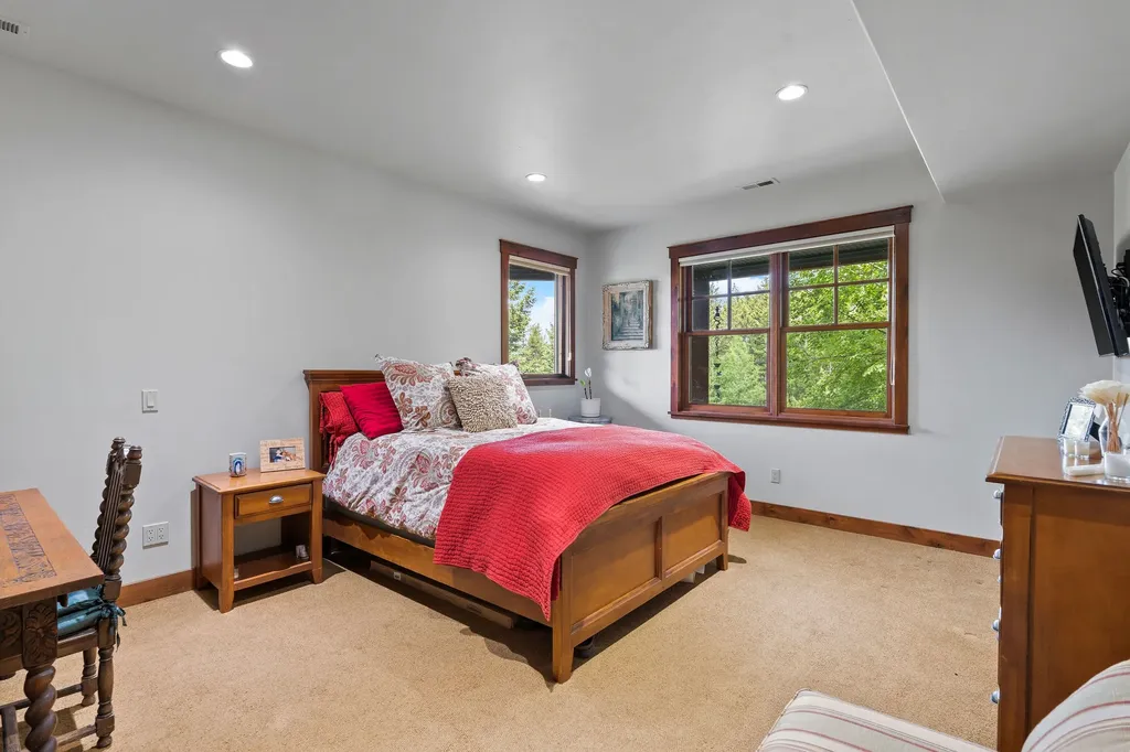 1161 Whispering Rock Bigfork MT 59911