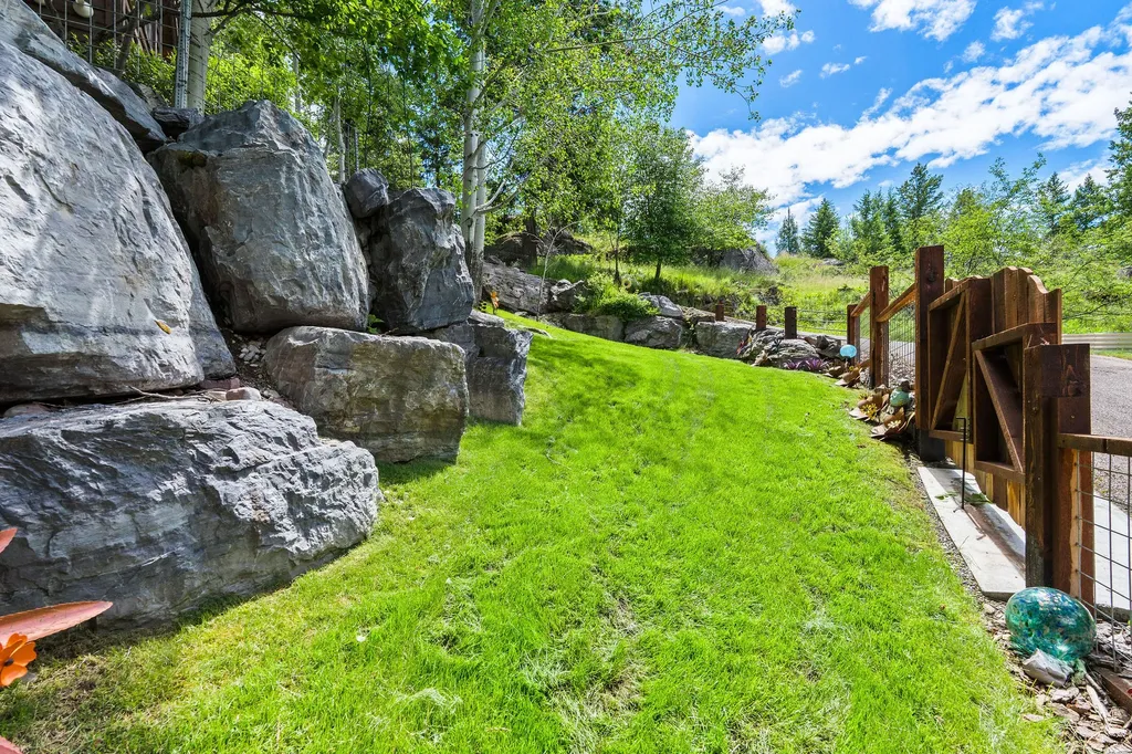 1161 Whispering Rock Bigfork MT 59911