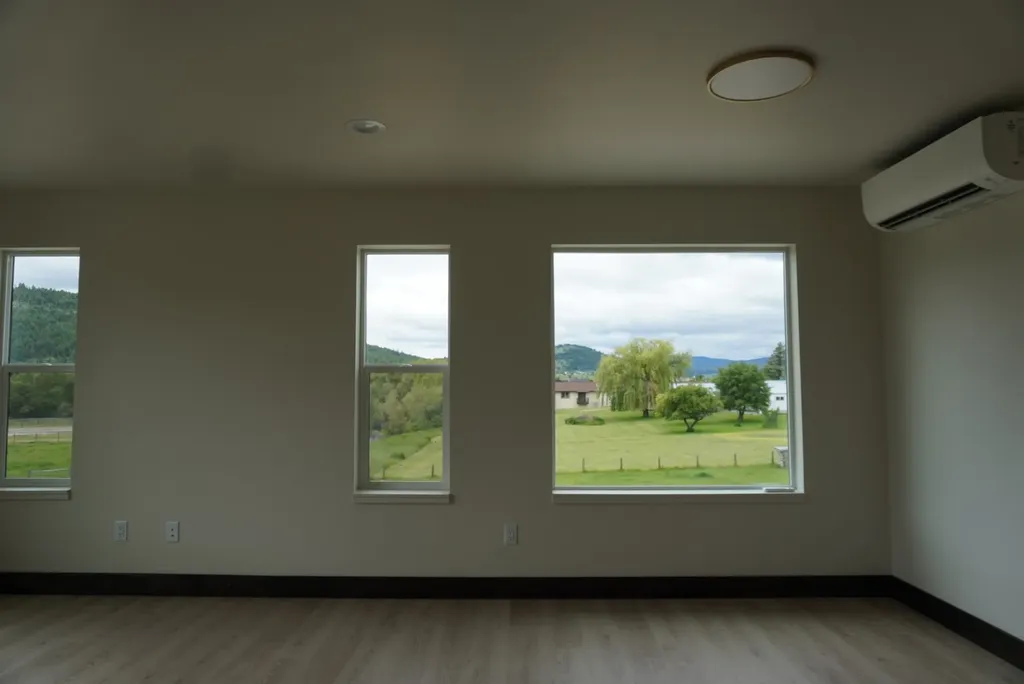869 9th Street W Kalispell MT 59901