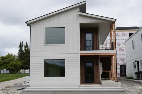 869 9th Street W Kalispell MT 59901