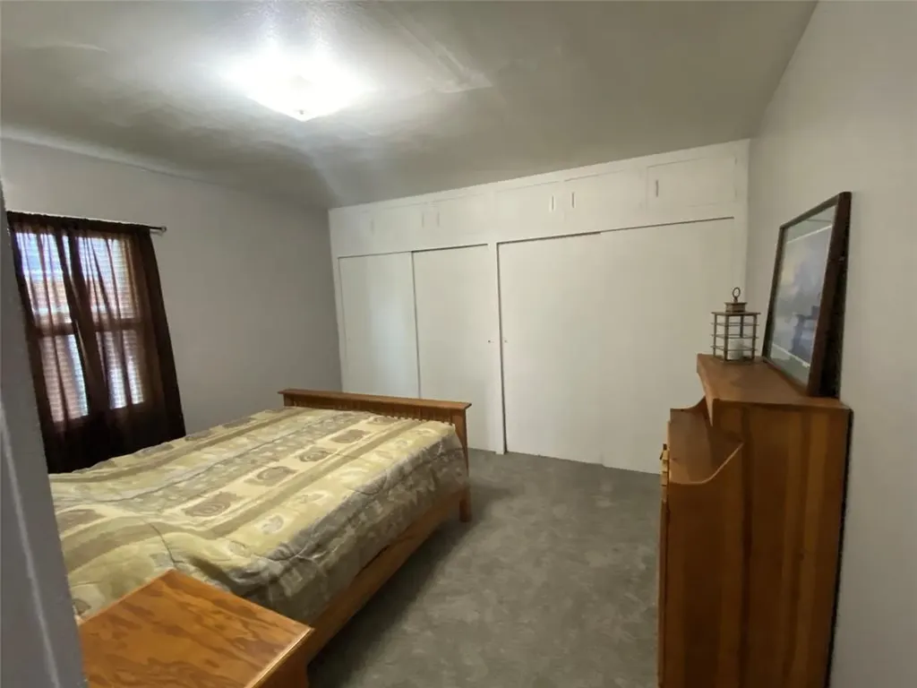 523 W Peterson Avenue Deer Lodge MT 59722
