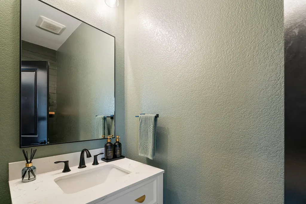 2786 Stacia Avenue Helena MT 59601