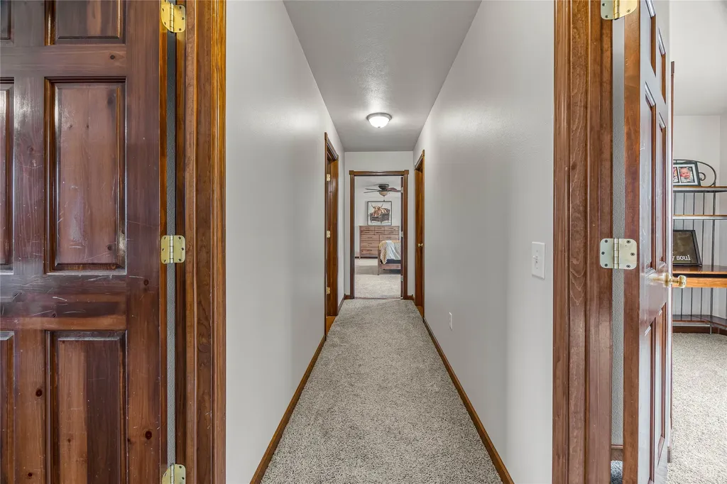 674 Bittersweet Way Corvallis MT 59828