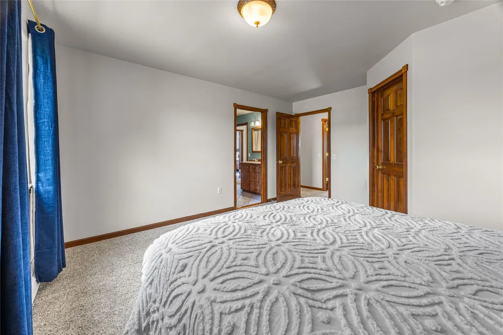 674 Bittersweet Way Corvallis MT 59828