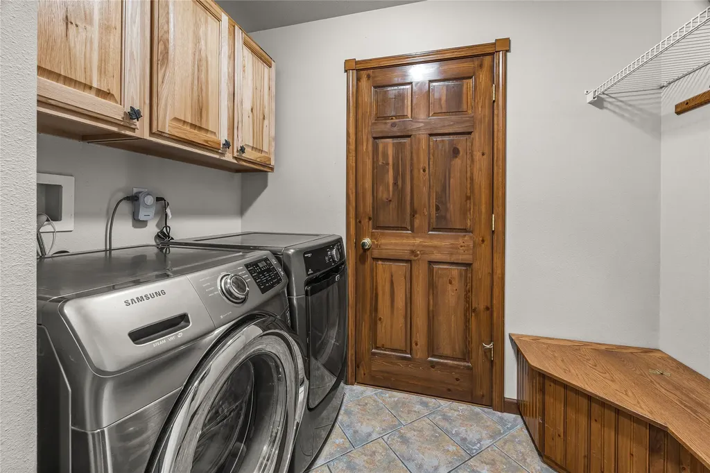 674 Bittersweet Way Corvallis MT 59828