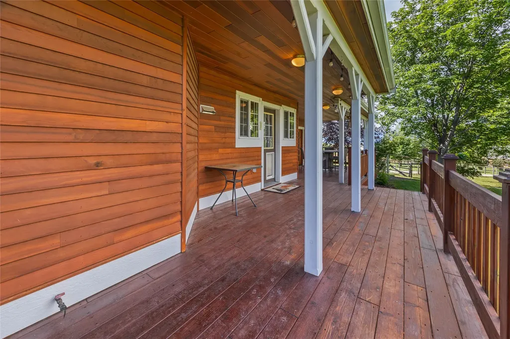674 Bittersweet Way Corvallis MT 59828