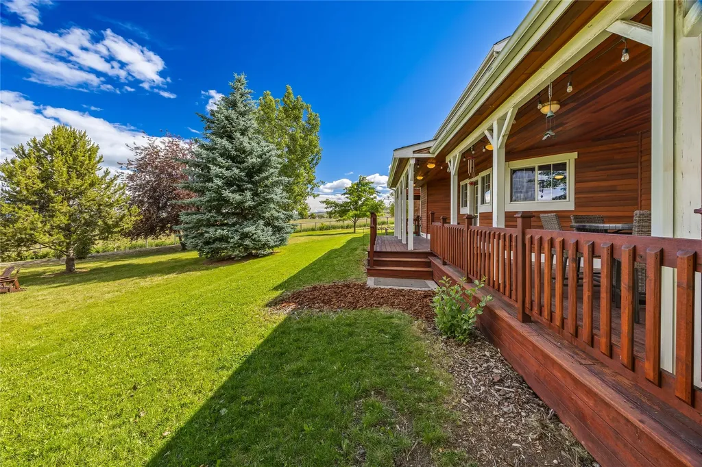 674 Bittersweet Way Corvallis MT 59828