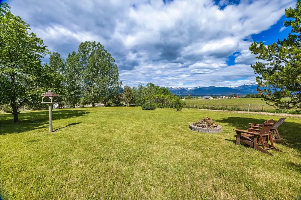 674 Bittersweet Way Corvallis MT 59828