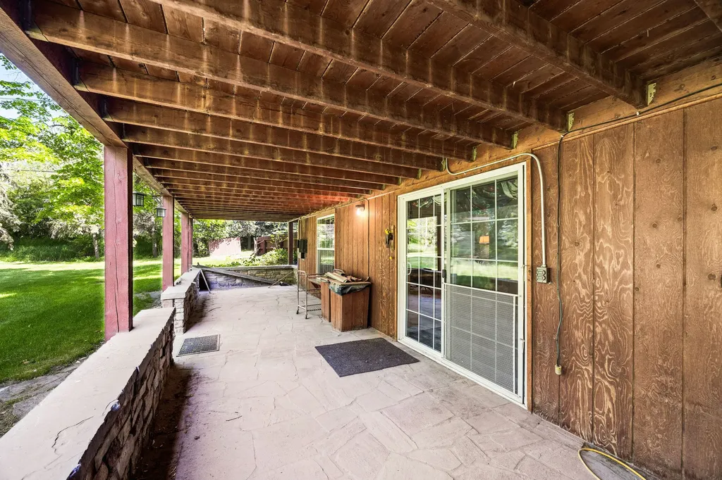 142 W Reserve Drive Kalispell MT 59901