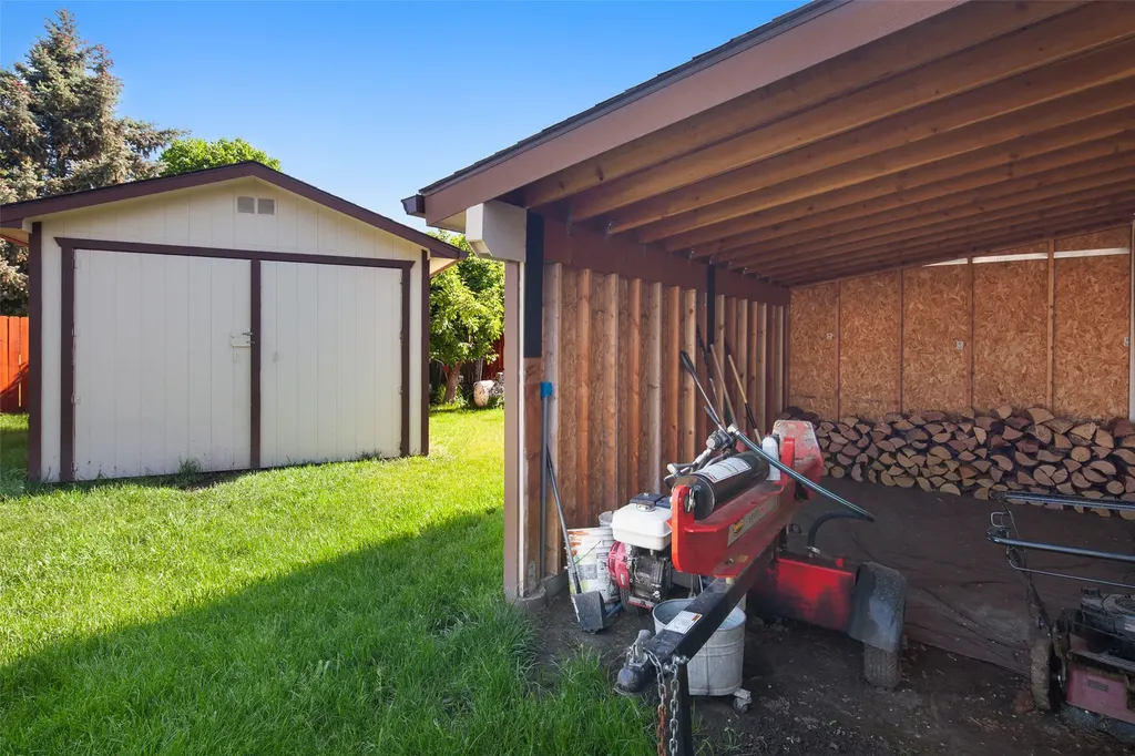 159 Quincy Loop Kalispell MT 59901