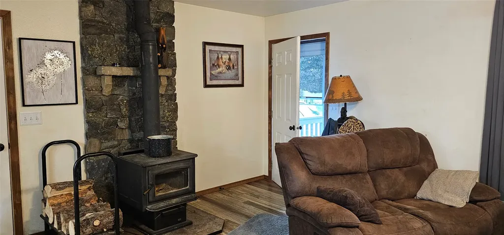 159 Quincy Loop Kalispell MT 59901
