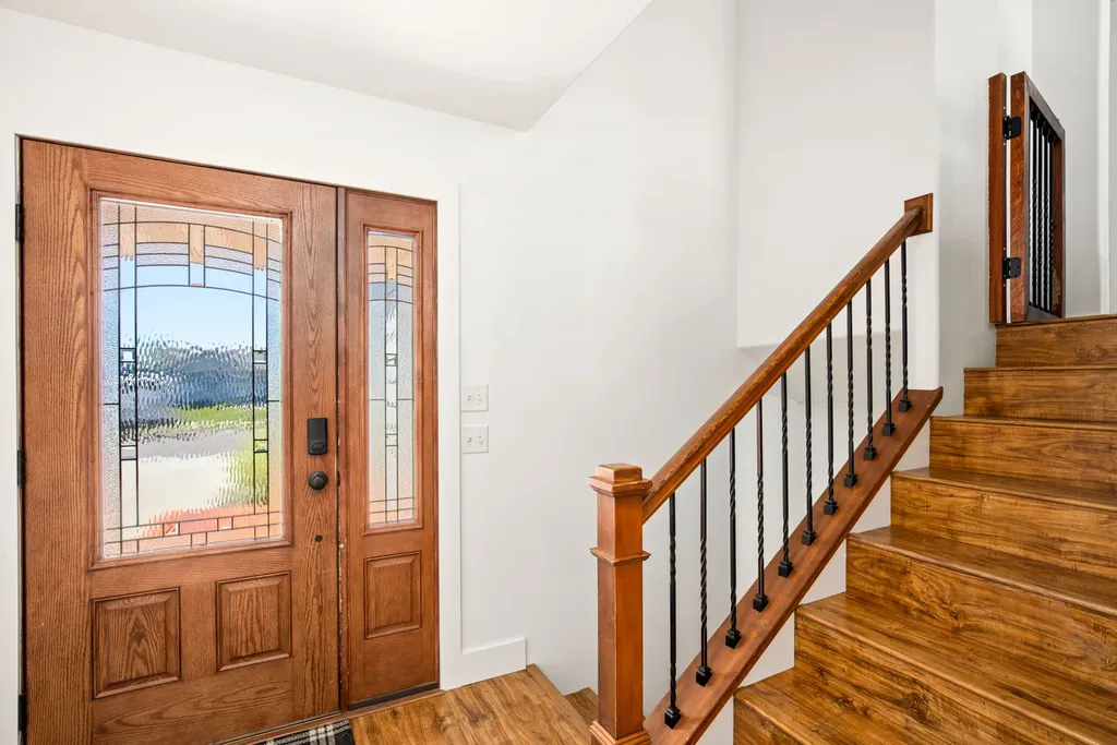 213 38th Avenue NE Great Falls MT 59404