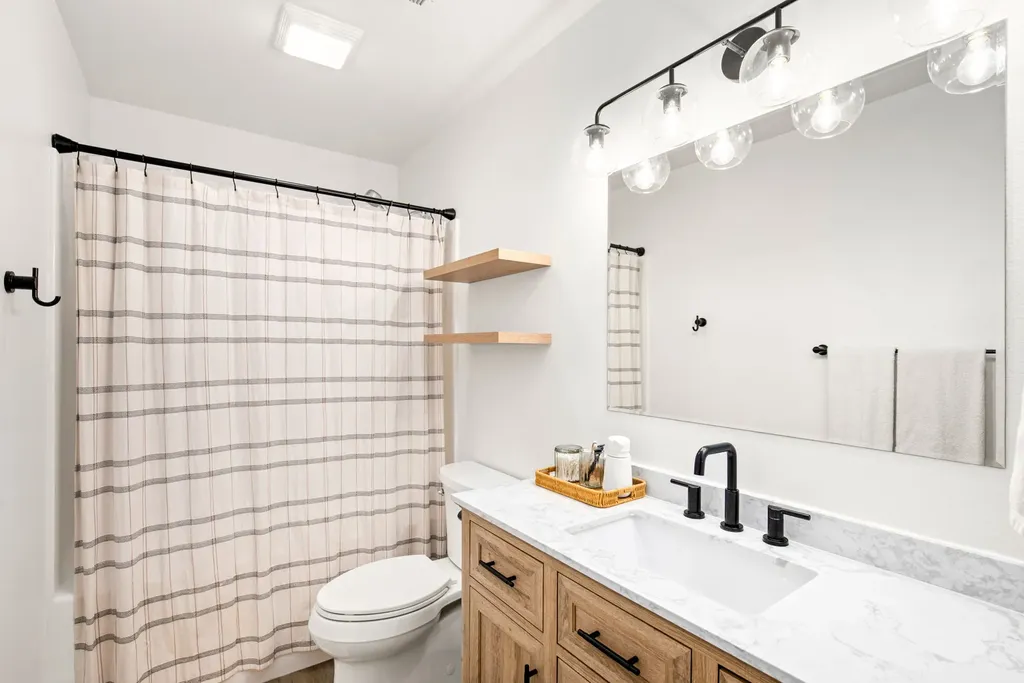 213 38th Avenue NE Great Falls MT 59404