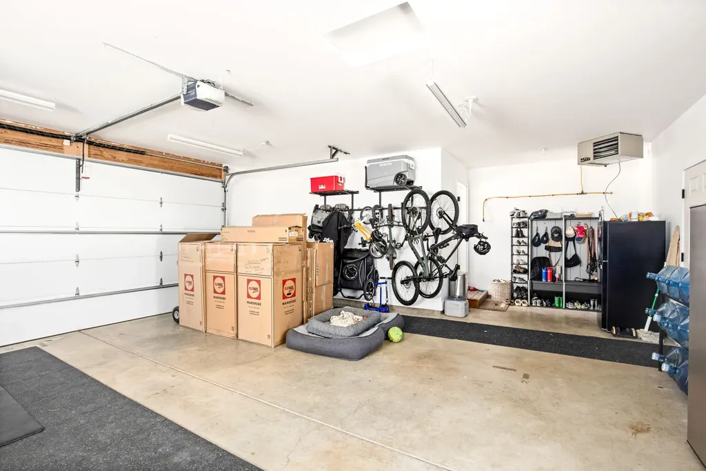 213 38th Avenue NE Great Falls MT 59404