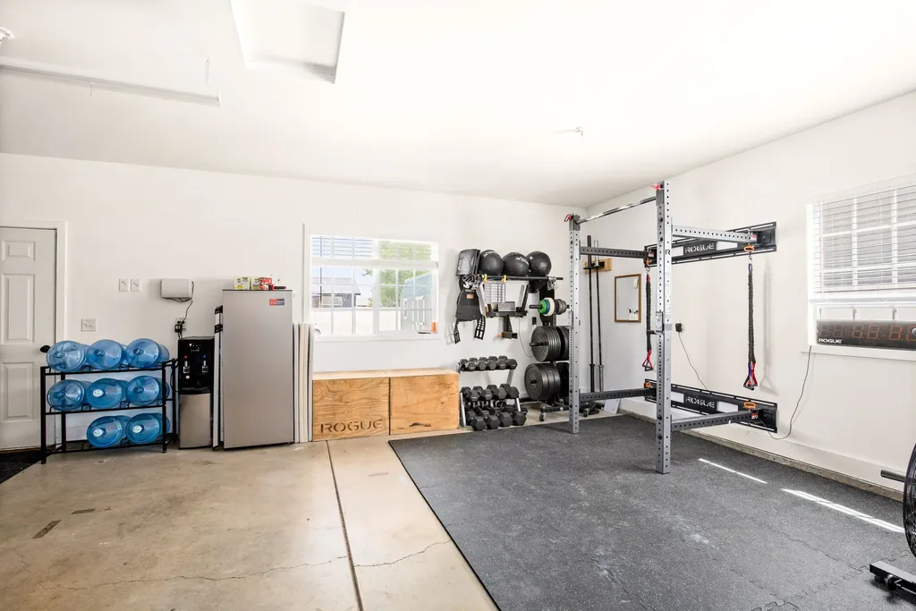 213 38th Avenue NE Great Falls MT 59404