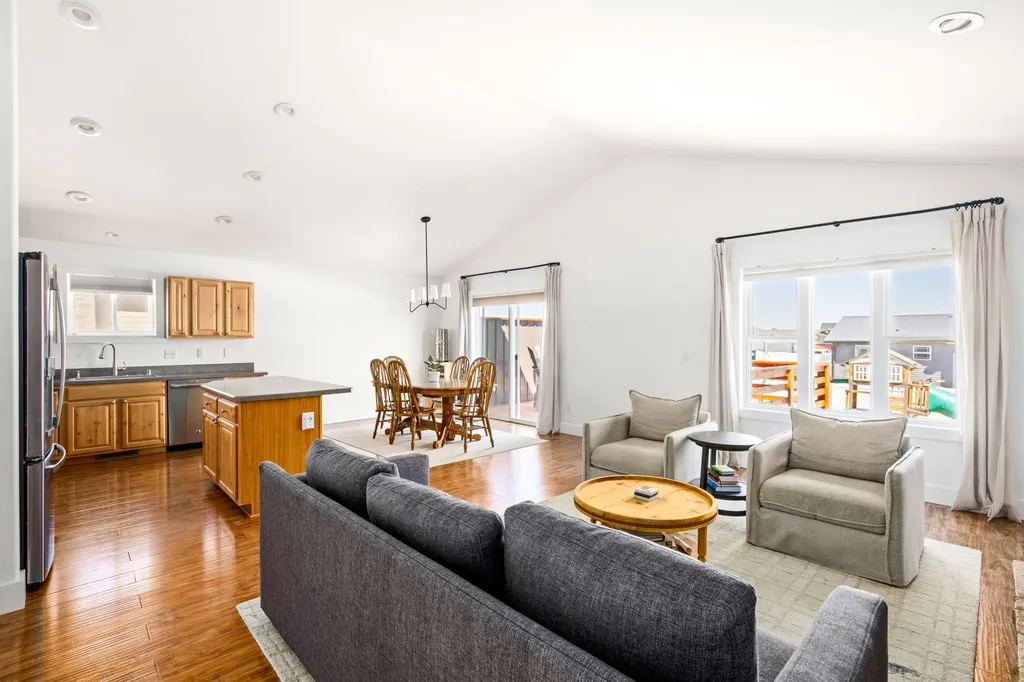 213 38th Avenue NE Great Falls MT 59404