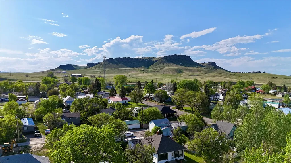 118 2nd Street N Cascade MT 59421