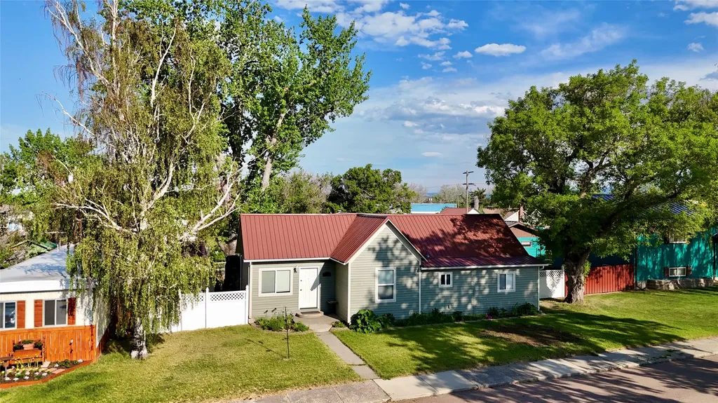 118 2nd Street N Cascade MT 59421