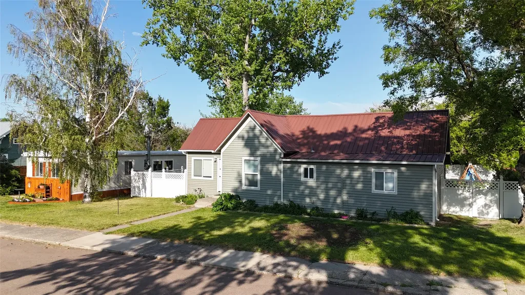 118 2nd Street N Cascade MT 59421