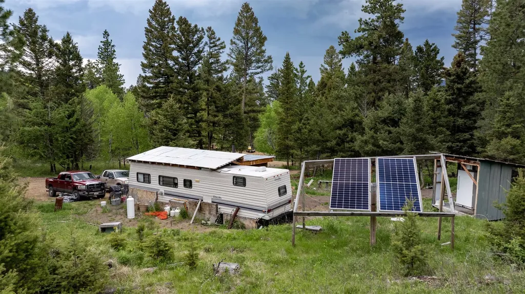 121 High Spring Lane Helmville MT 59843