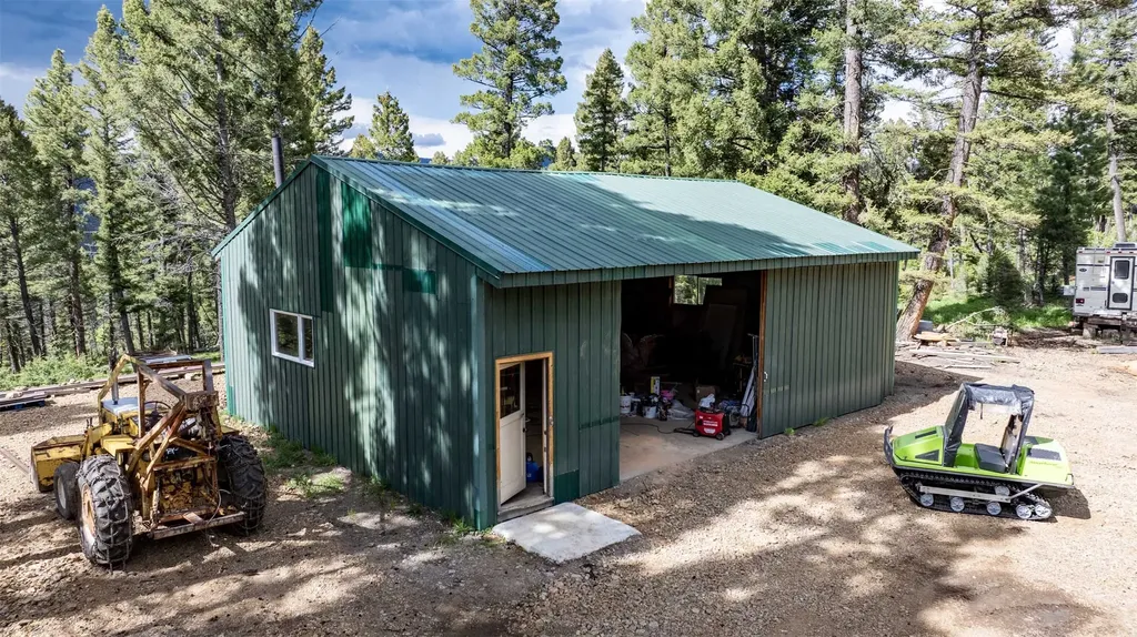 121 High Spring Lane Helmville MT 59843