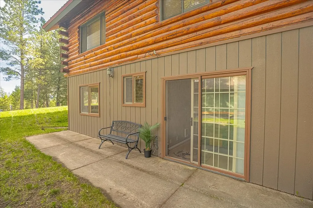 399 Kokanee Drive W Rexford MT 59930