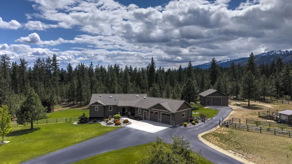 5565 White Tail Lane Florence MT 59833