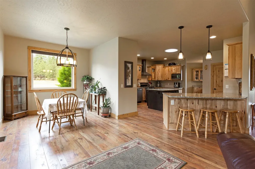 5565 White Tail Lane Florence MT 59833