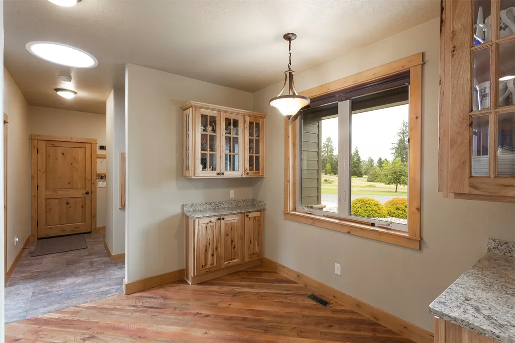 5565 White Tail Lane Florence MT 59833