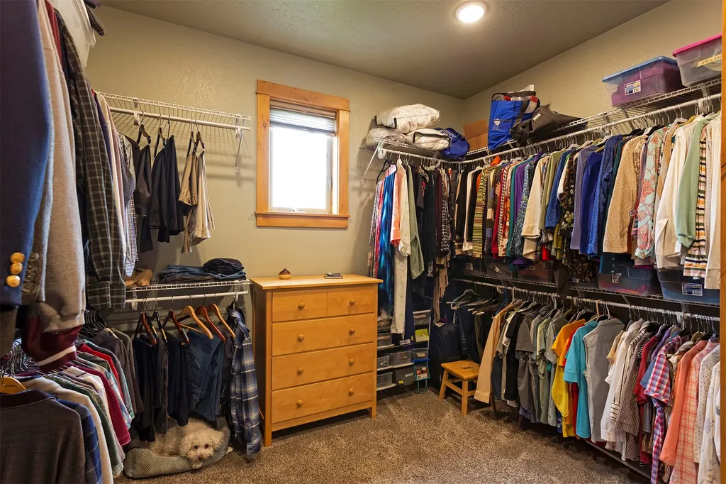 5565 White Tail Lane Florence MT 59833