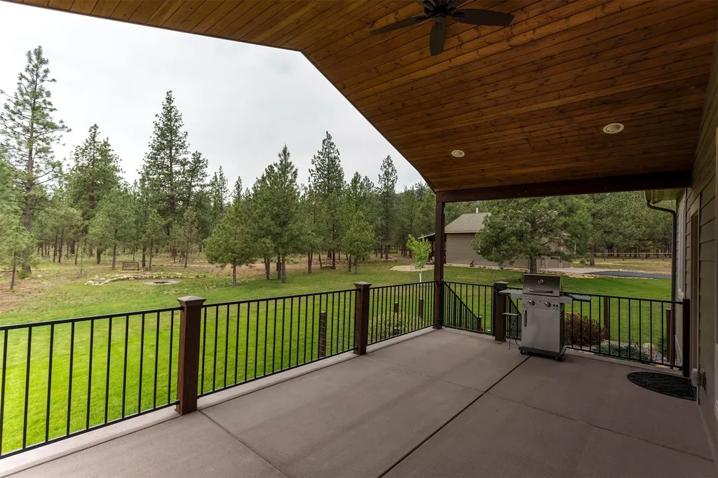 5565 White Tail Lane Florence MT 59833