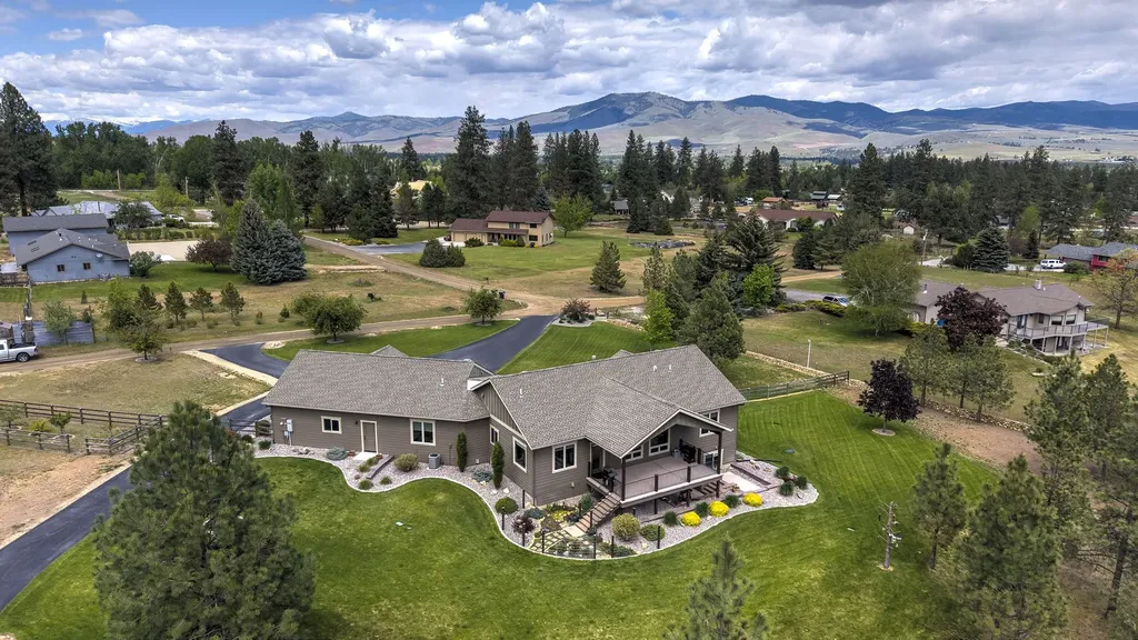 5565 White Tail Lane Florence MT 59833