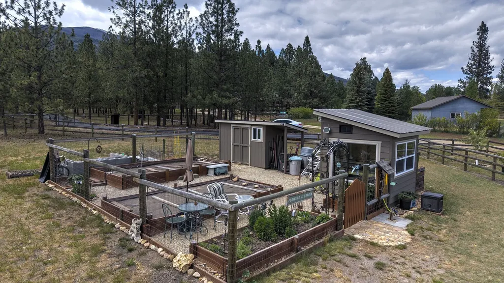 5565 White Tail Lane Florence MT 59833
