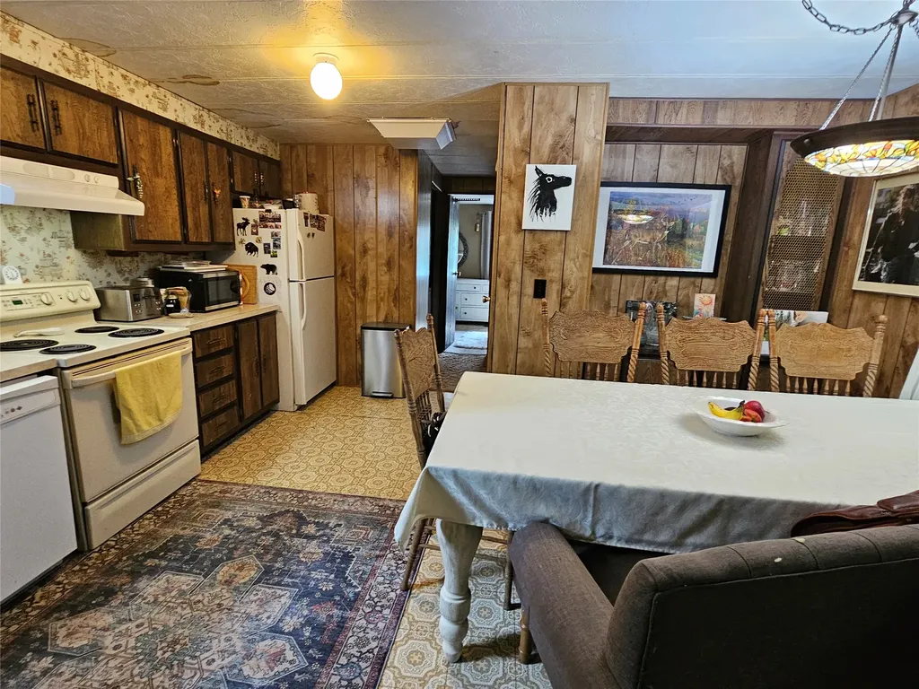 28273 Blixit Creek Road Bonner MT 59823