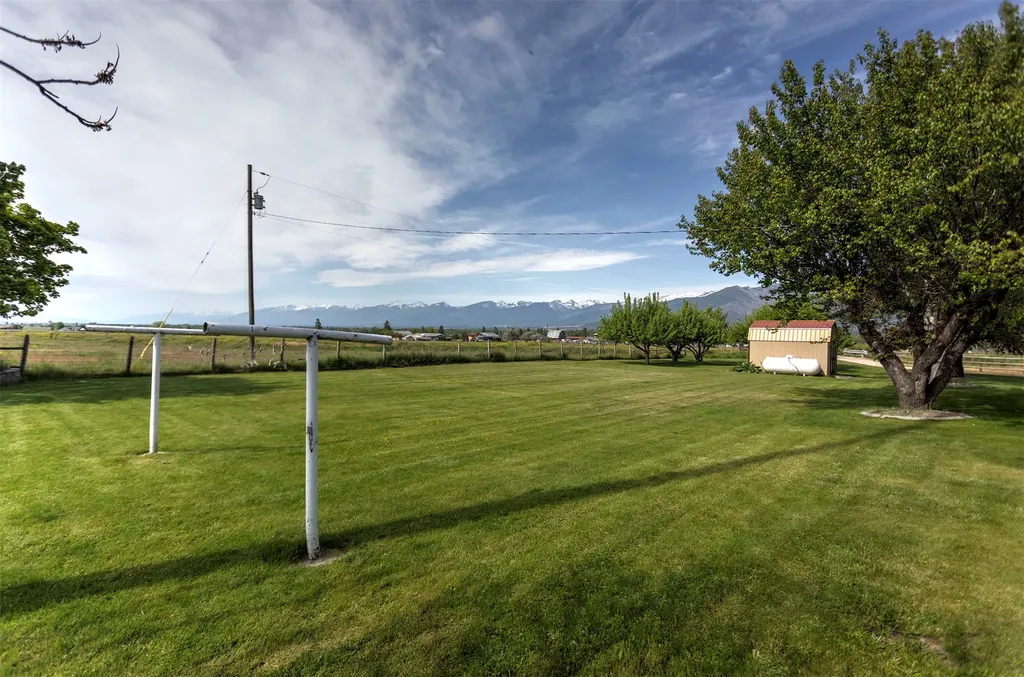 3552 Eastside Highway Stevensville MT 59870