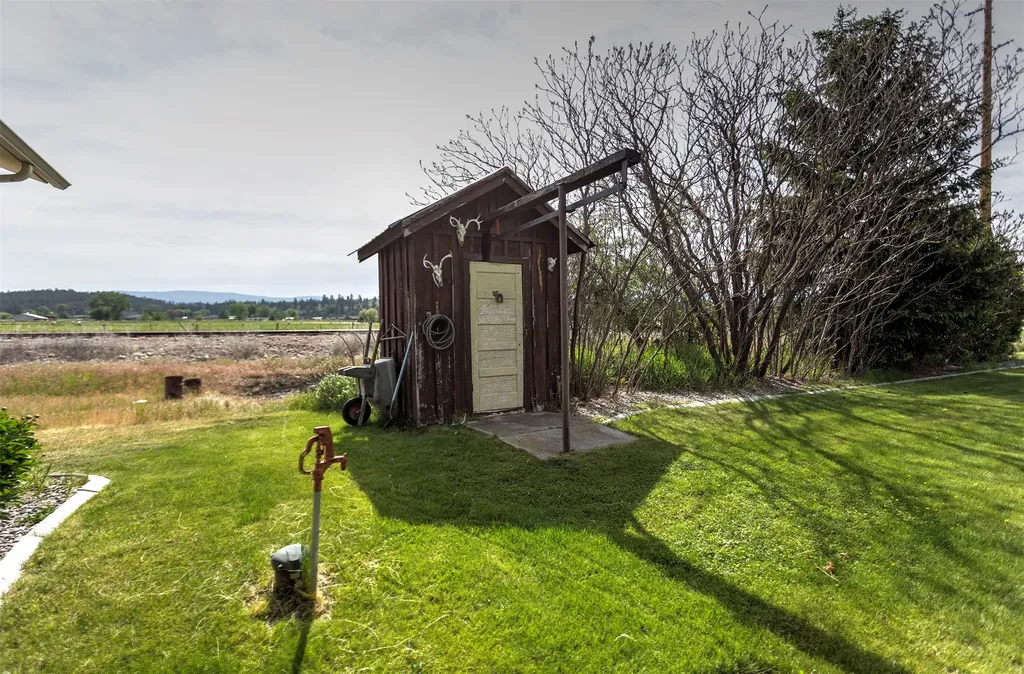 3552 Eastside Highway Stevensville MT 59870