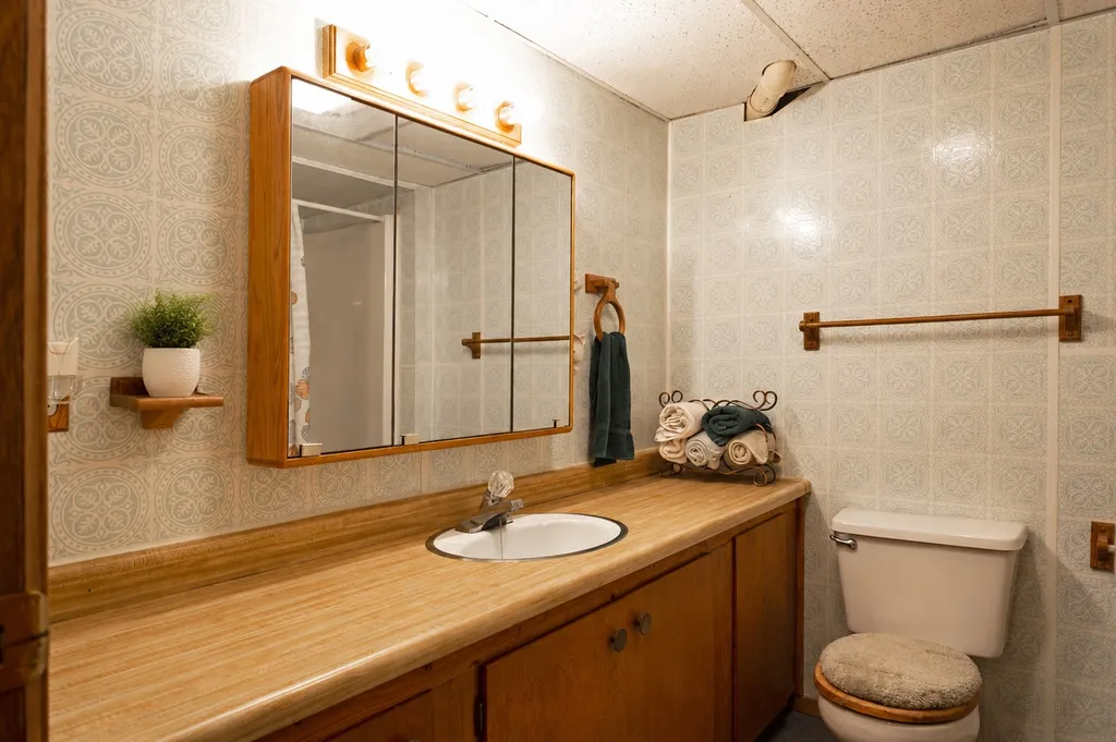 3552 Eastside Highway Stevensville MT 59870