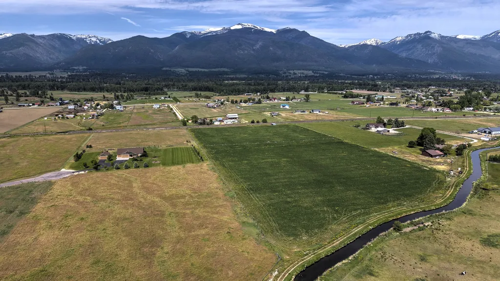 3552 Eastside Highway Stevensville MT 59870